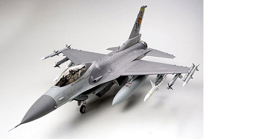Tamiya 60315 - 1/32 Lockheed Martin F-16Cj Fighting Falcon - Neu